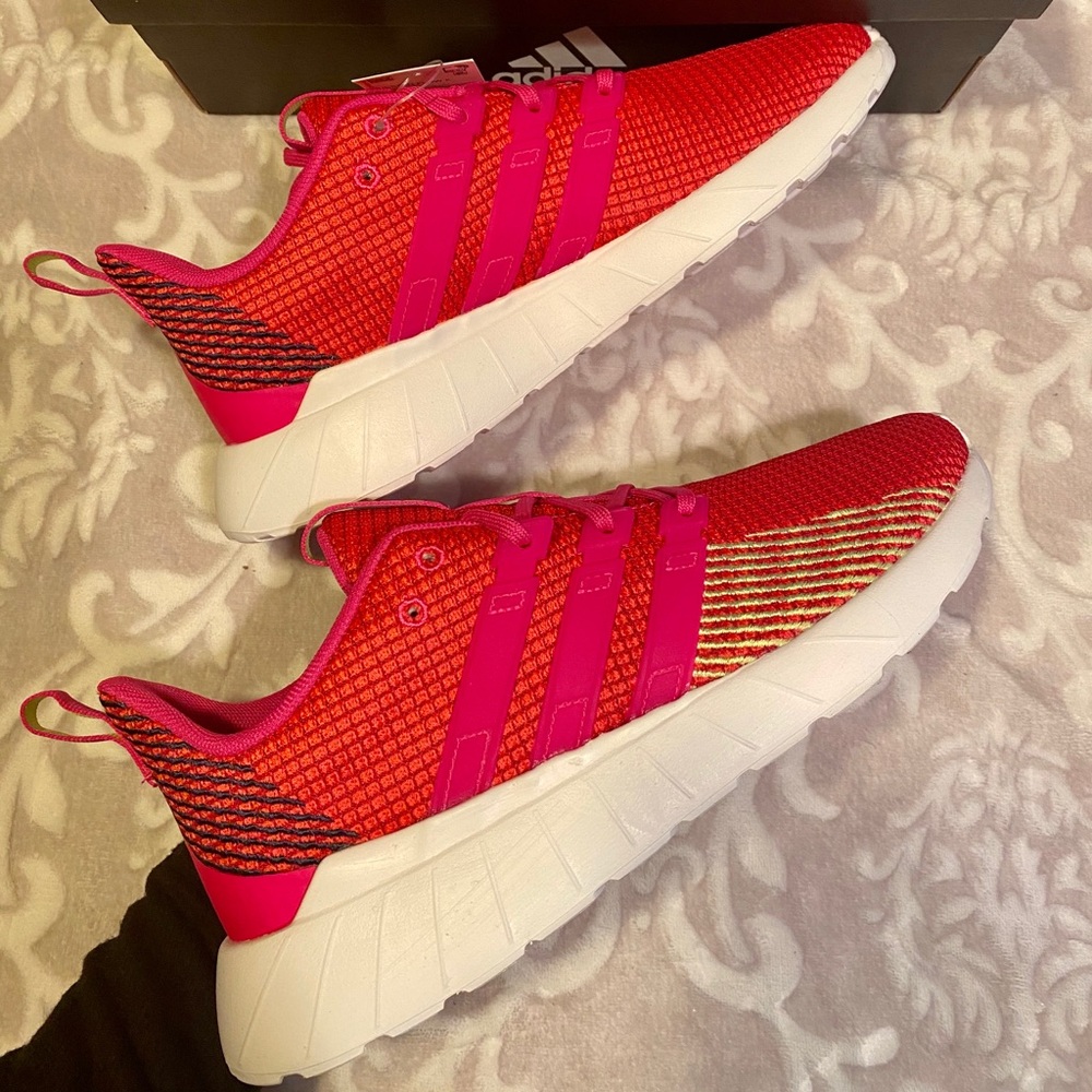 ADIDAS QUESTAR FLOW BIG KIDS SHOES ❤️💕